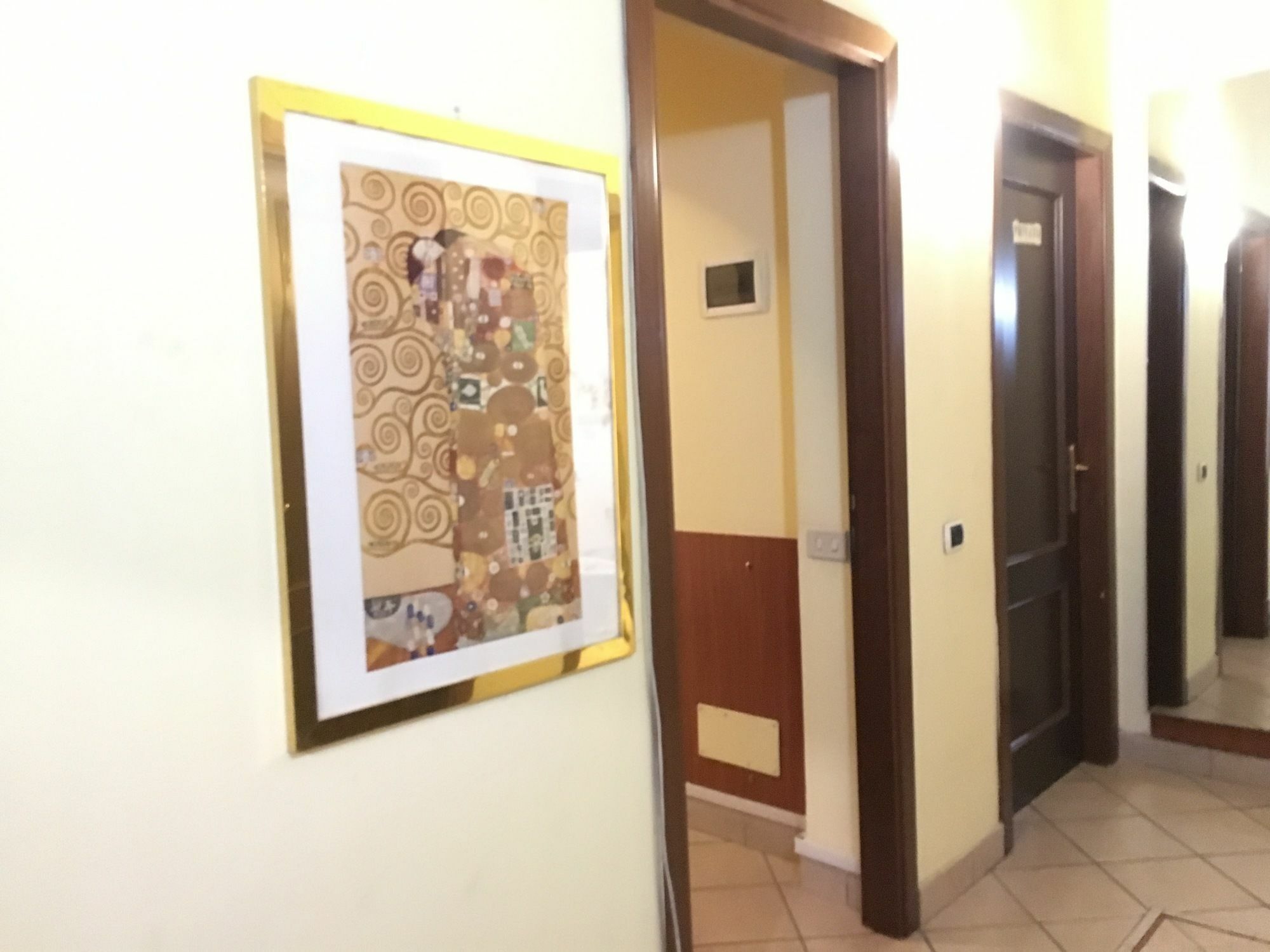 ホテル Rome Terminal House エクステリア 写真