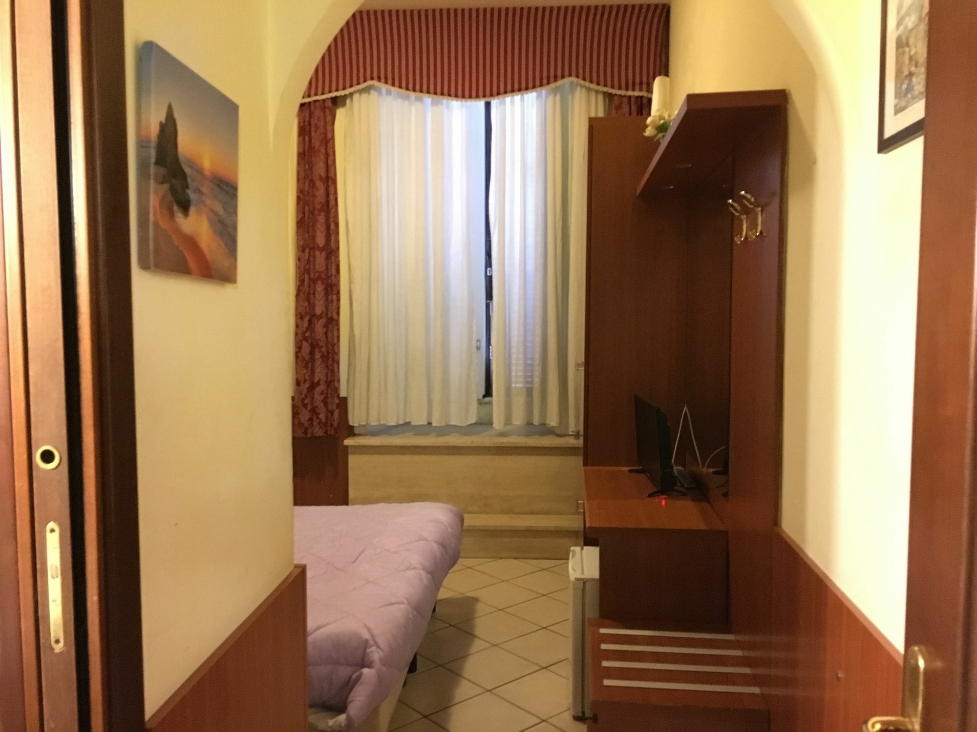 ホテル Rome Terminal House エクステリア 写真