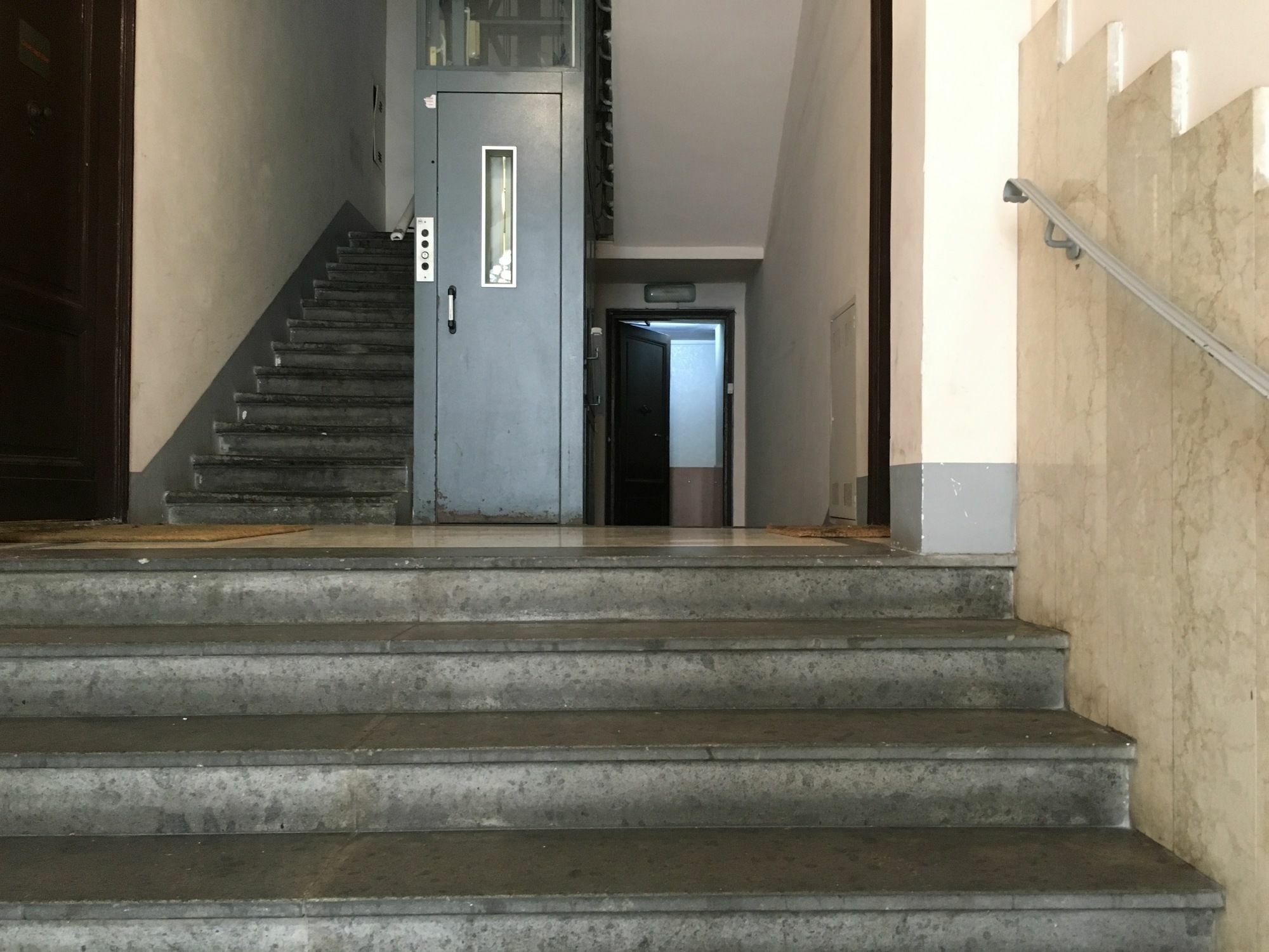 ホテル Rome Terminal House エクステリア 写真